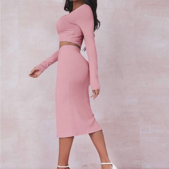 Pink 2 piece set! - Picture 3 of 5